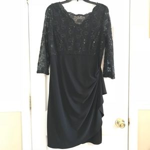 Gorgeous black evening dress for a 10-12